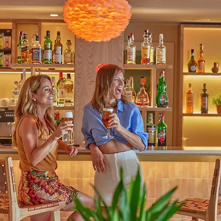 Hotel Universal Cabo Blanco - Adults Only 4*